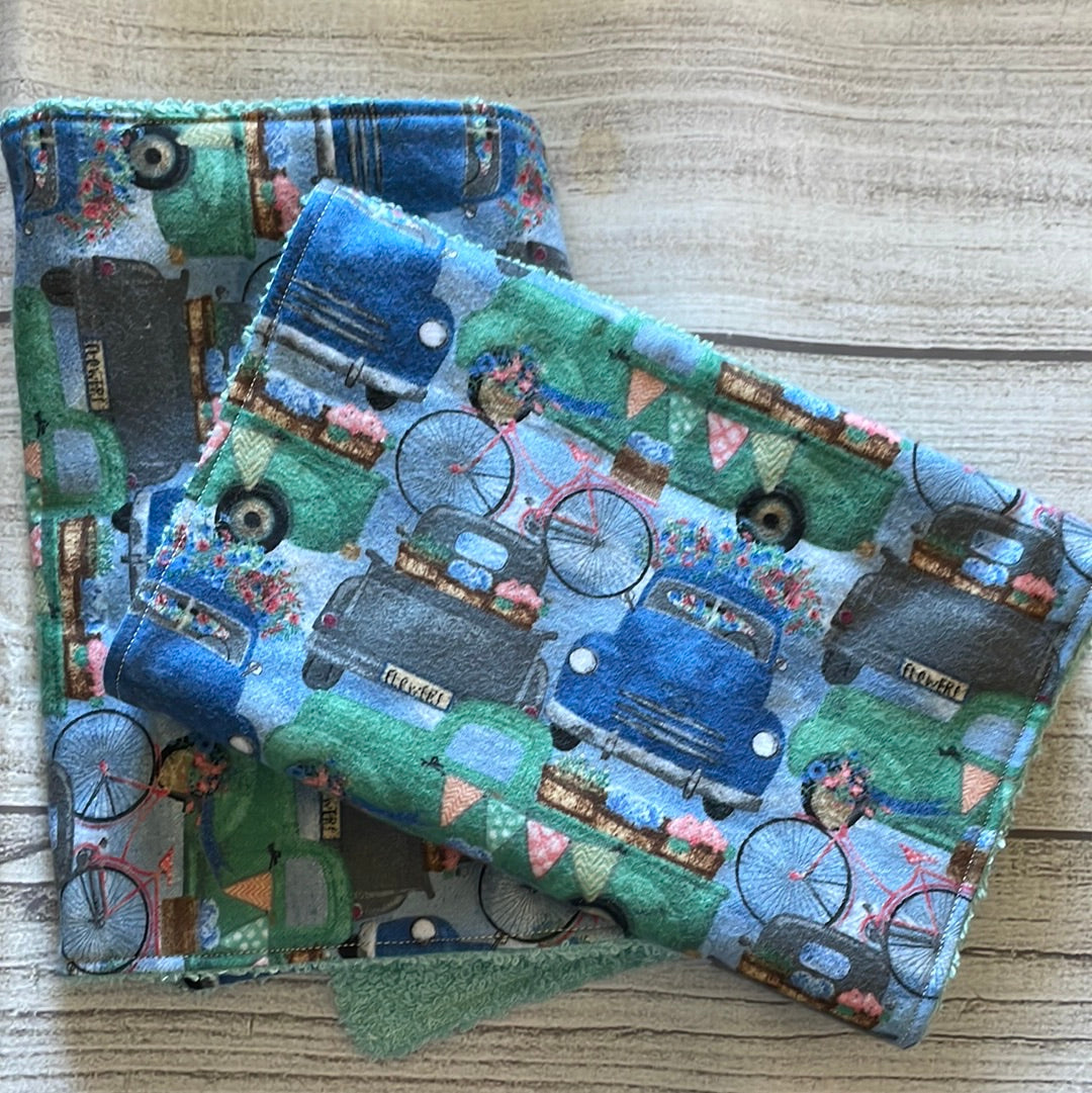 Set of 2 Burp Cloths, Baby Shower Gift